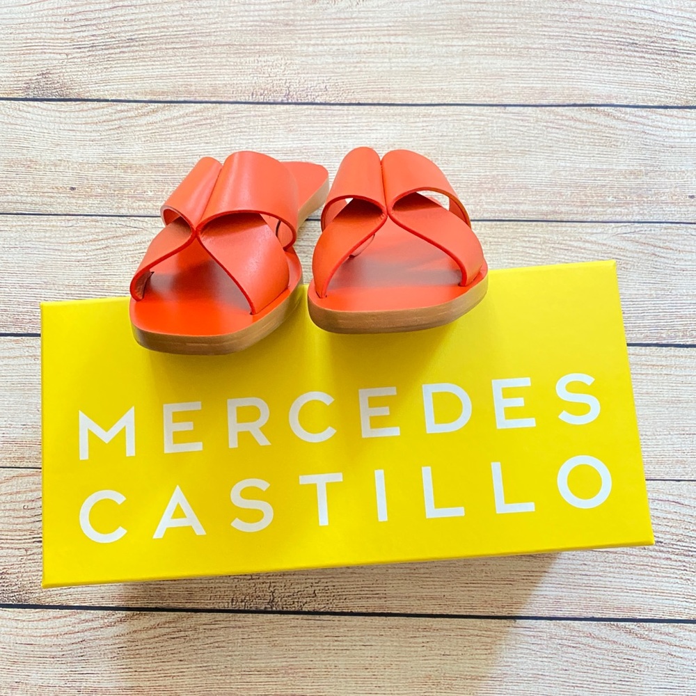 Mercedes Castillo Leather Sandals - Picture 3 of 6